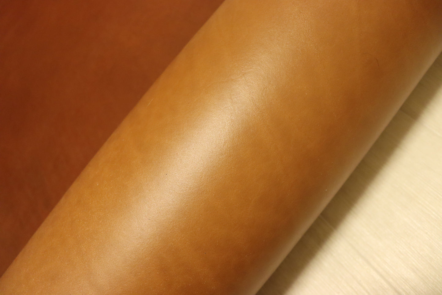 ds75円！新入荷！上質！TAN　オイルヌメ　ショルダー　170ds