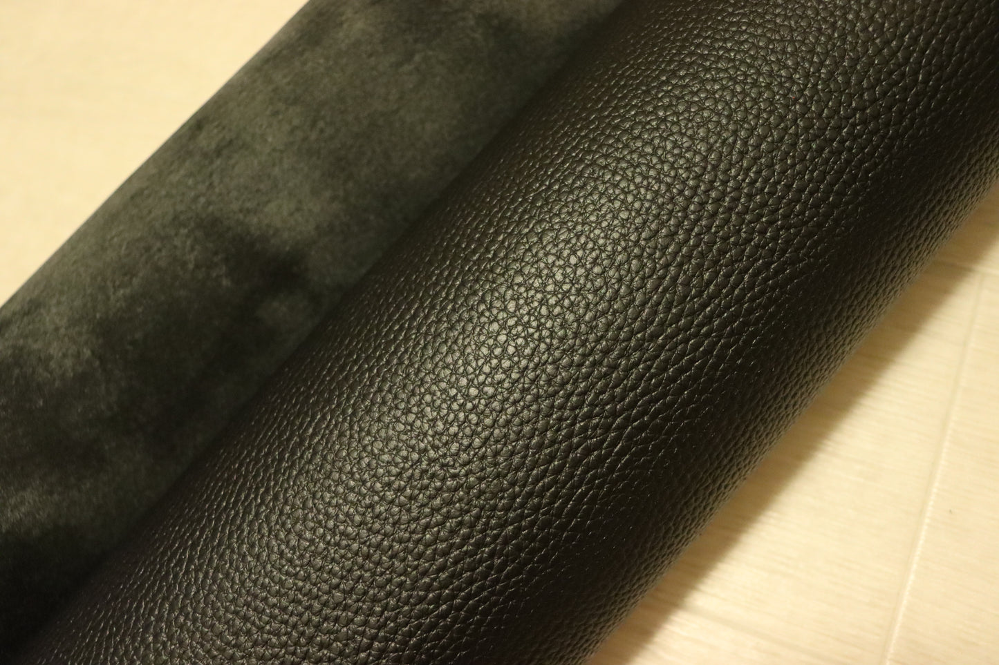 ds28円！新入荷!顔料仕上げ　ブラック　シボ型押し　248ds