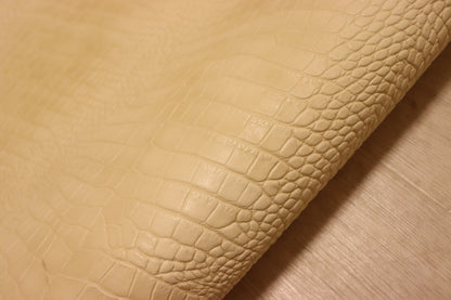 ds70円！イタリアンレザー　ショルダー　クロコ型押し　アンチック加工　クリーム　130ds