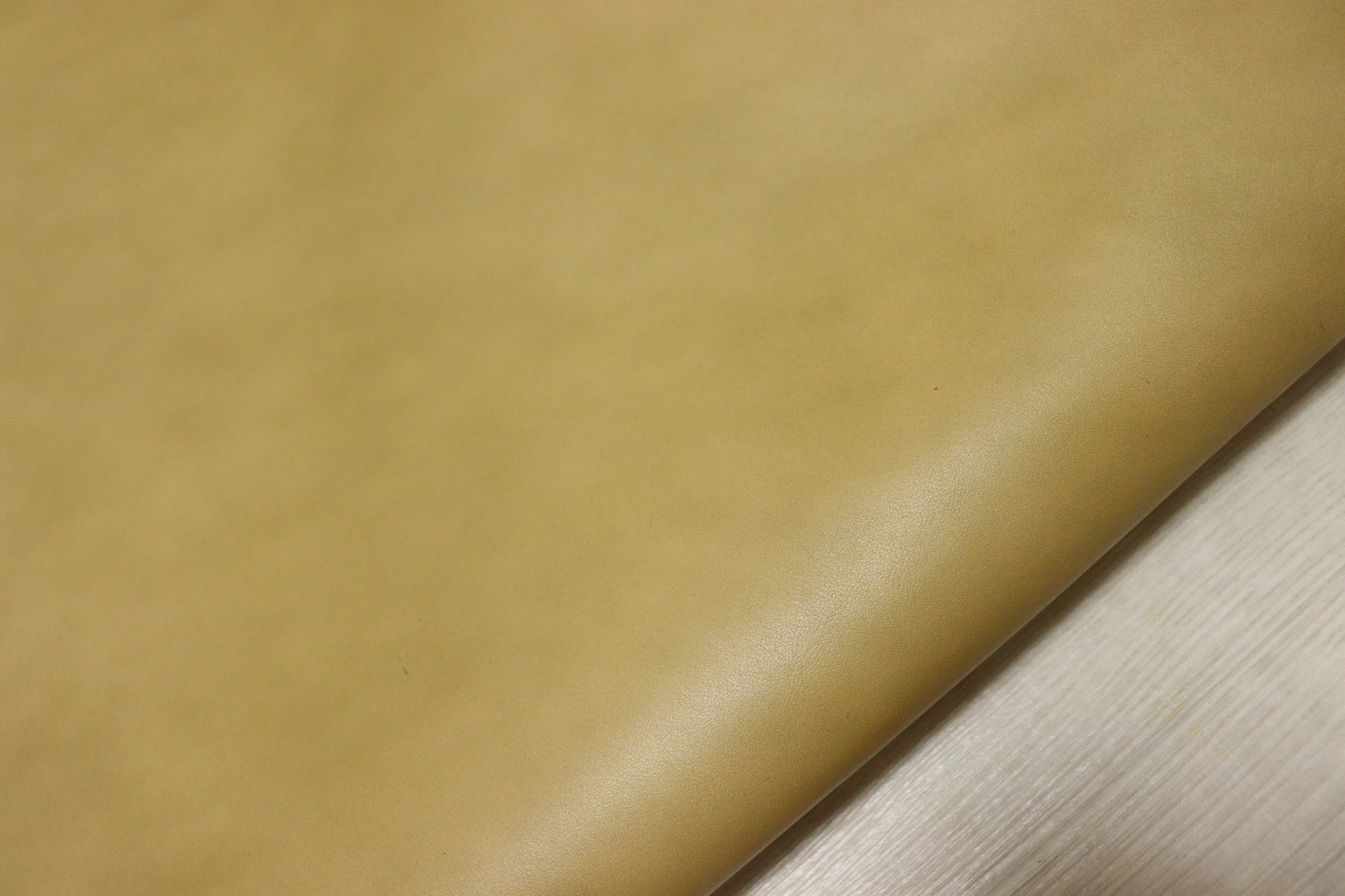 ds28円！新入荷！イエローオークル　アンチック加工　237ds