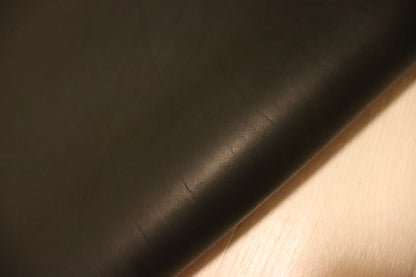 ds75円！イタリアンレザー　オイルヌメ　ショルダー　ブラック　146ds