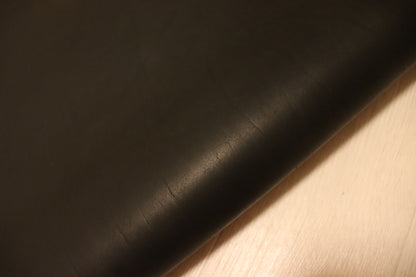 ds75円！イタリアンレザー　オイルヌメ　ショルダー　ブラック　153ds