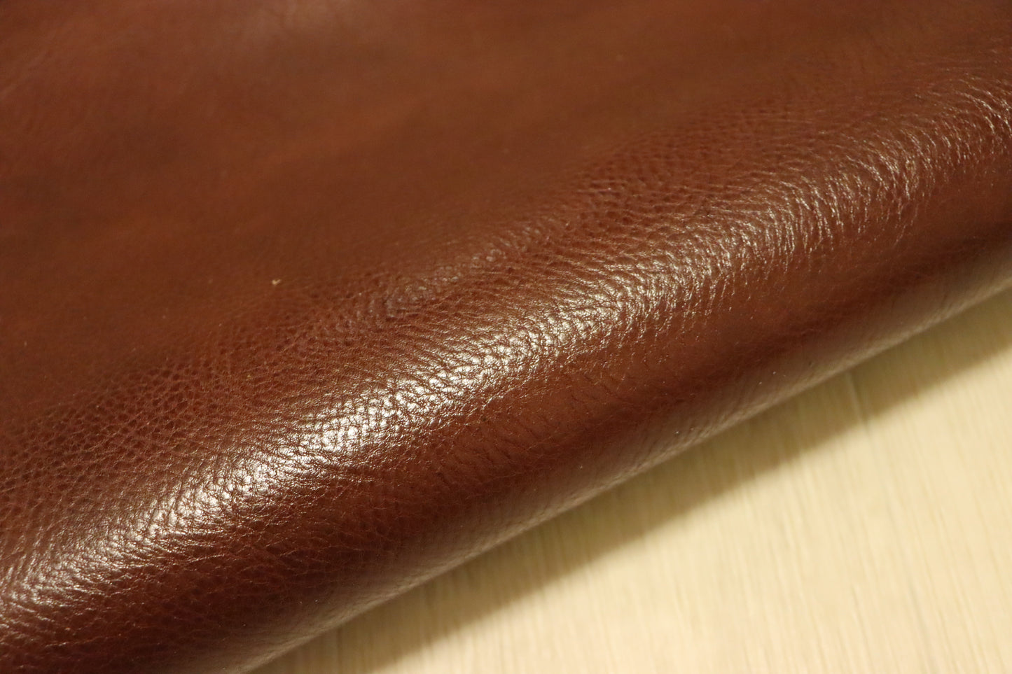ds75円！新入荷!トスカーナ ショルダー　マロンブラウン シュリンク加工 148DS