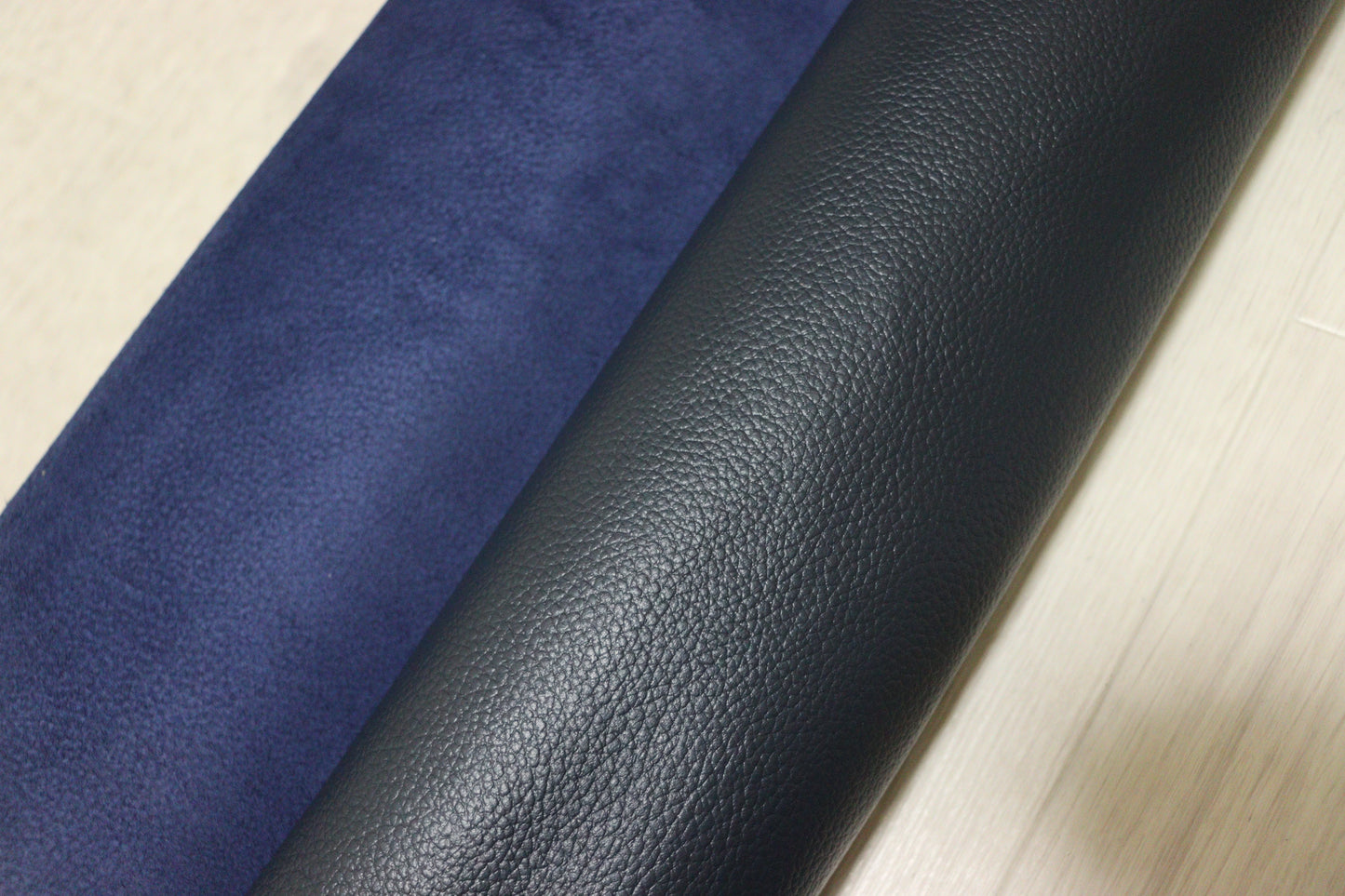 ds28円！新入荷！顔料仕上げ　ネイビー　シボ型押し　230ds