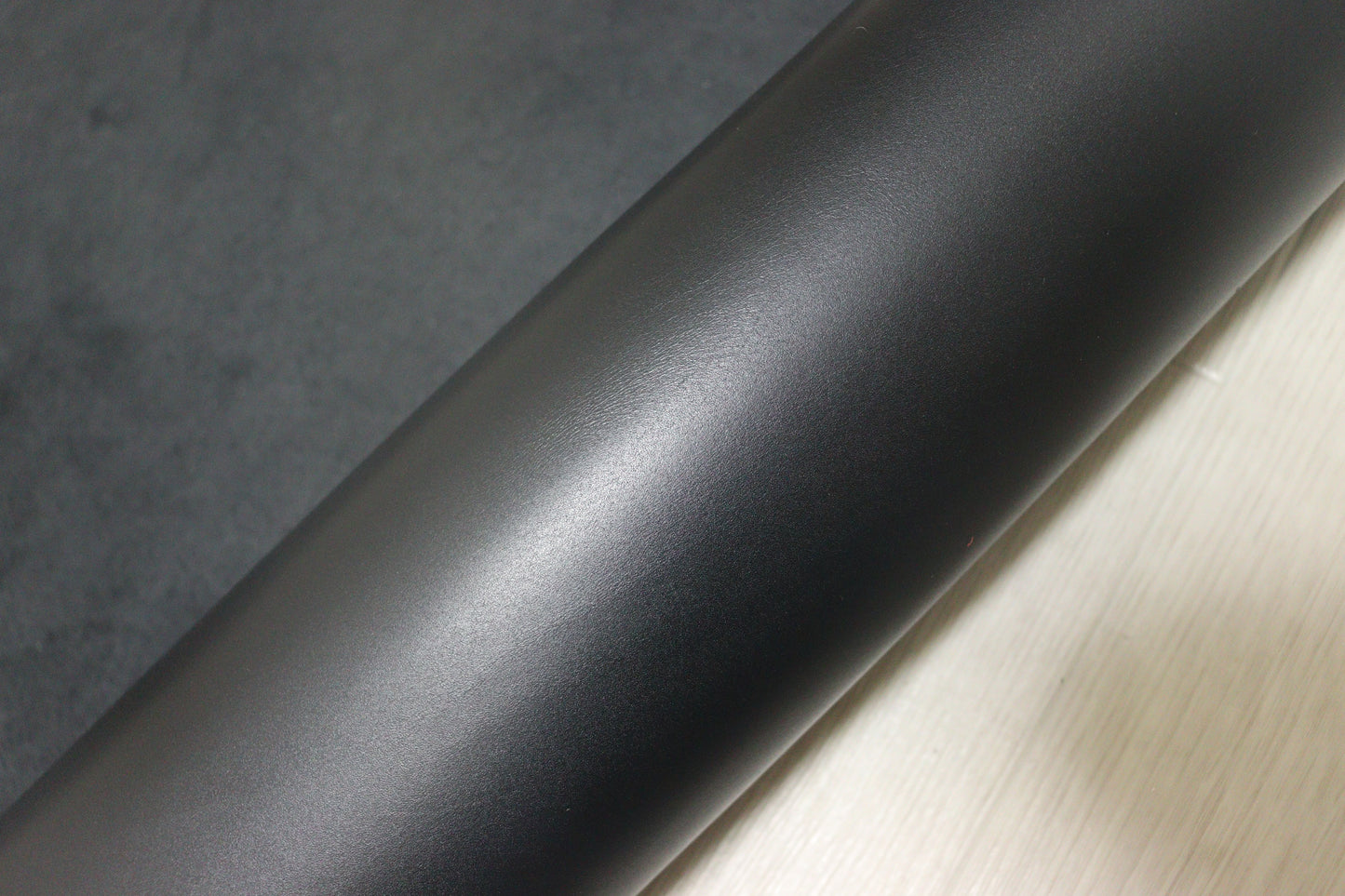 ds25円！新入荷！ハギレ　セミアニリン　ブラック　90ds