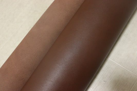 ds50円！イタリアンレザー　セミアニリン　ヌメ革　アンバーブラウン　162ds