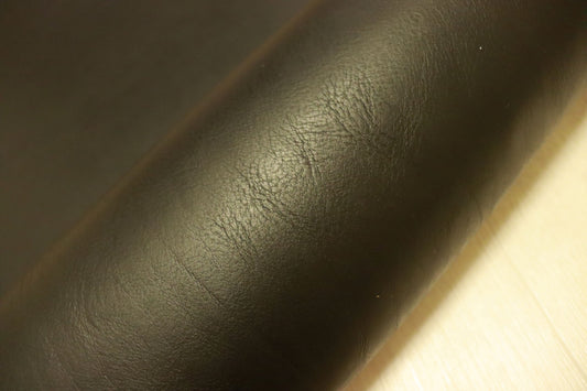 ds75円！新入荷！上質！イタリアンレザー　厚手　オイルヌメ　ショルダー　ブラック　130ds