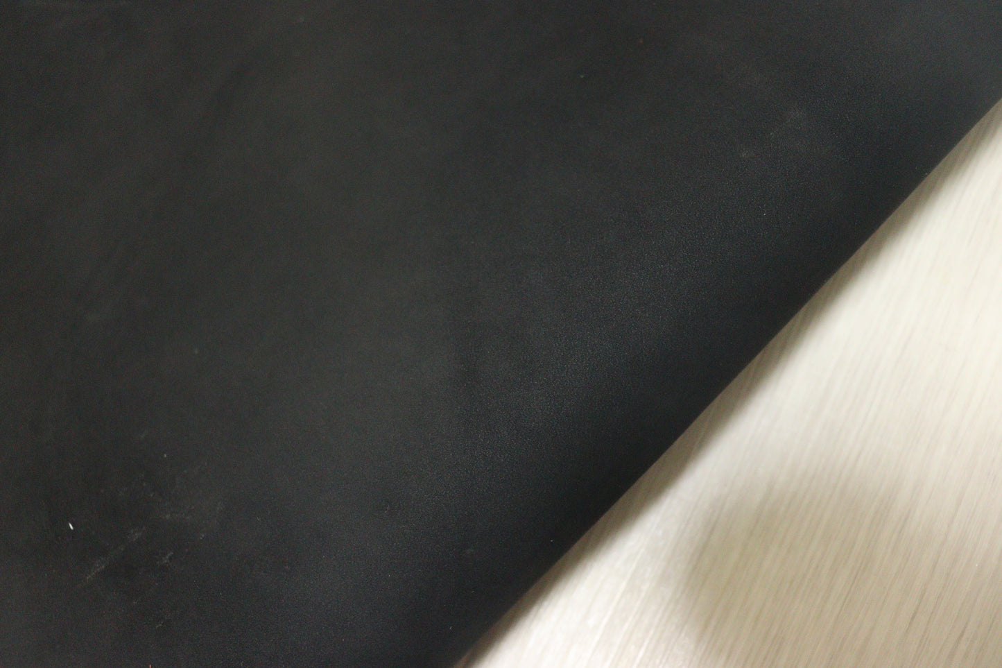 ds25円！新入荷！ヌバック　ブラック　ハギレ　180ds