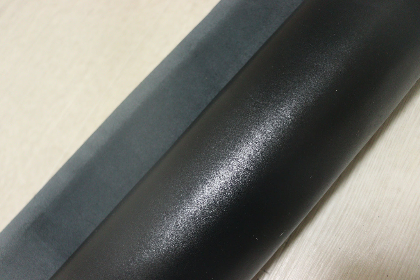 ds50円！イタリアンレザー　オイルナッパ　ブラック　ヌメ革　170ds