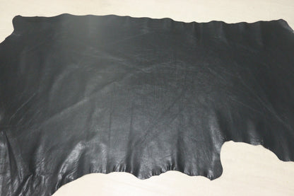 ds45円！イタリアンレザー　オイルヌメ　ブラック　ナッパ　140ds