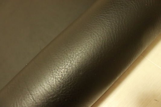 ds75円！新入荷！上質！イタリアンレザー　厚手　オイルヌメ　ショルダー　ブラック　150ds
