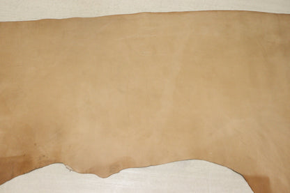 ds32円！訳あり　イタリアンレザー　オイルヌメ　生成り　キップ　116ds