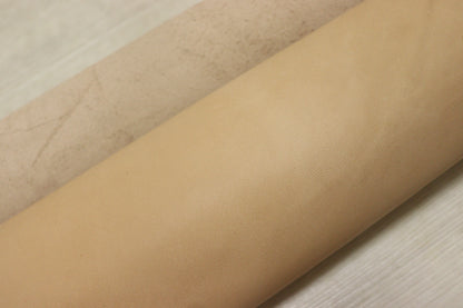 ds32円！訳あり　イタリアンレザー　オイルヌメ　生成り　キップ　116ds