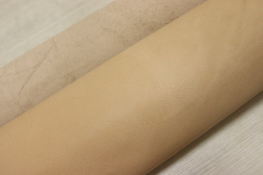 ds32円！訳あり　イタリアンレザー　オイルヌメ　生成り　キップ　116ds