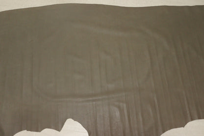 ds28円！新入荷！イタリアンレザー　ALASKA　オリーブ系　スムース加工　200ds