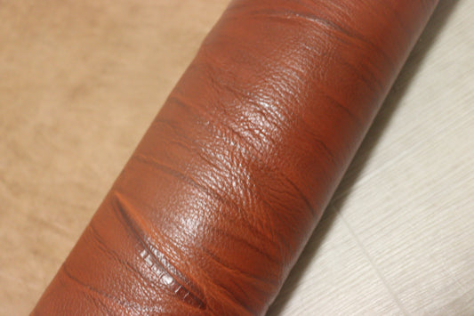 ds28円！訳あり　絞り加工　オレンジキャメル　アニリン仕上げ　ヌメ革　72ds