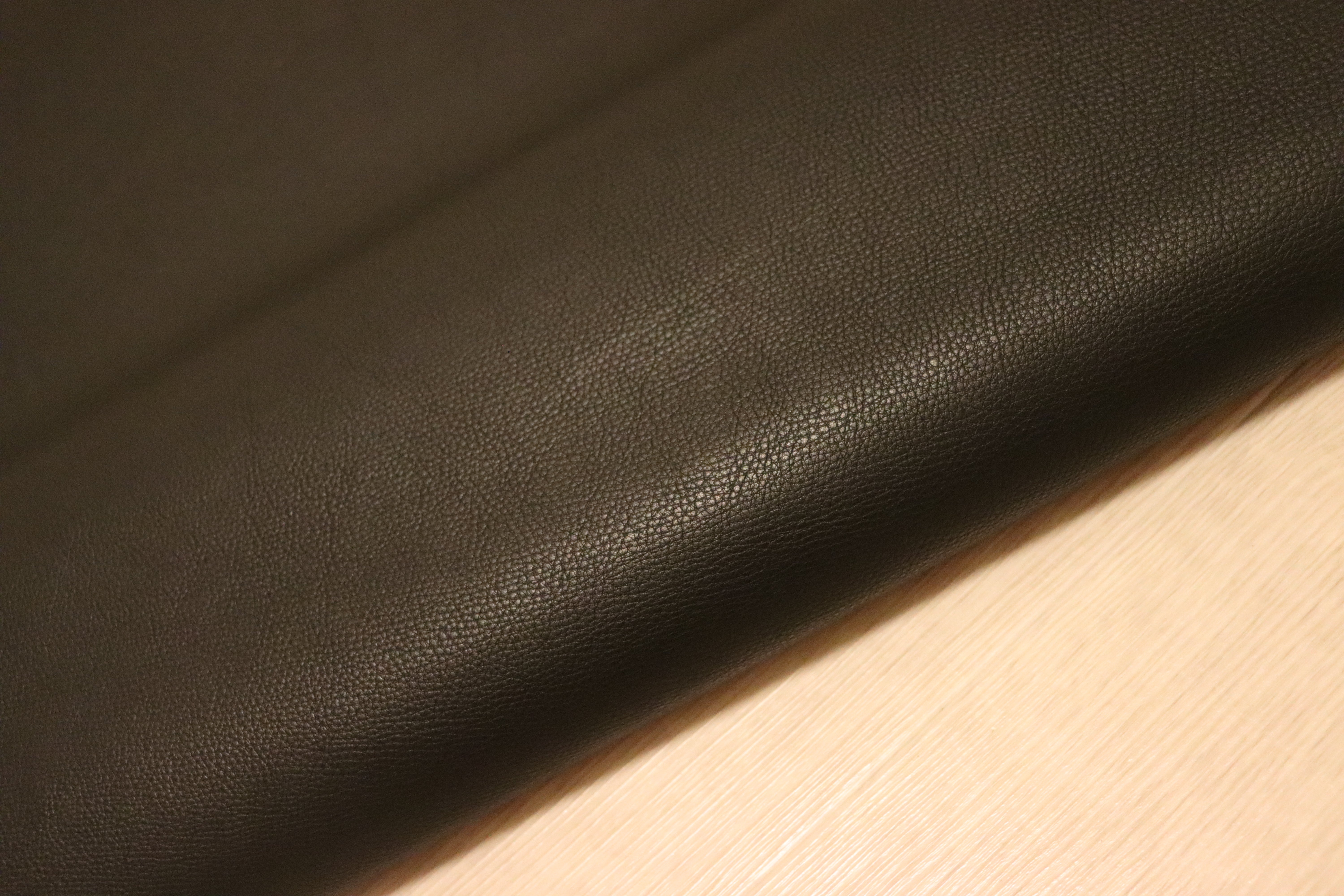 半裁一枚革 – 【レザークラフト用革材料専門店】BROWN LEATHER 半裁一枚革 – 【レザークラフト用革材料専門店】BROWN LEATHER