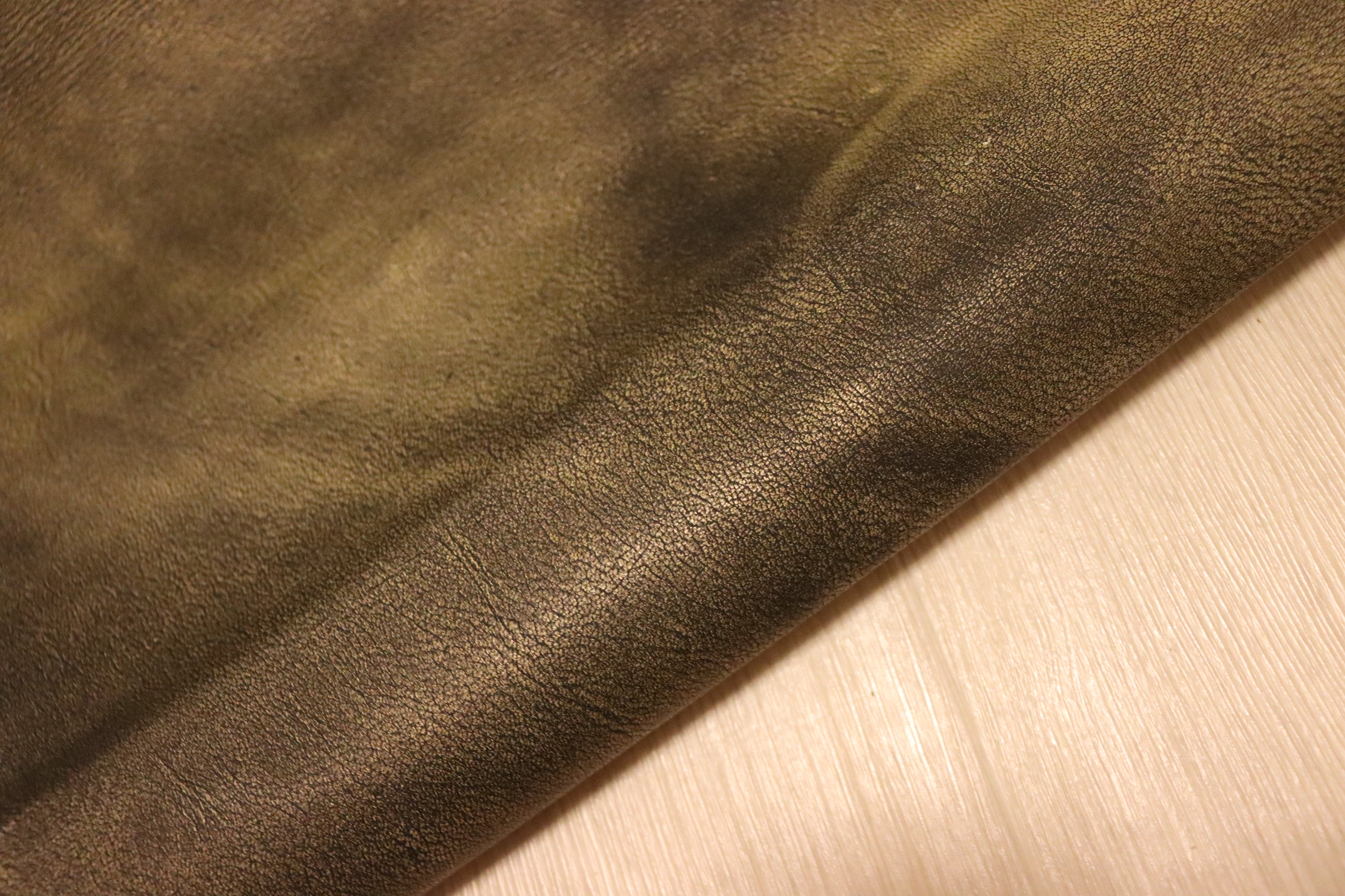 半裁一枚革 – 【レザークラフト用革材料専門店】BROWN LEATHER 半裁一枚革 – 【レザークラフト用革材料専門店】BROWN LEATHER