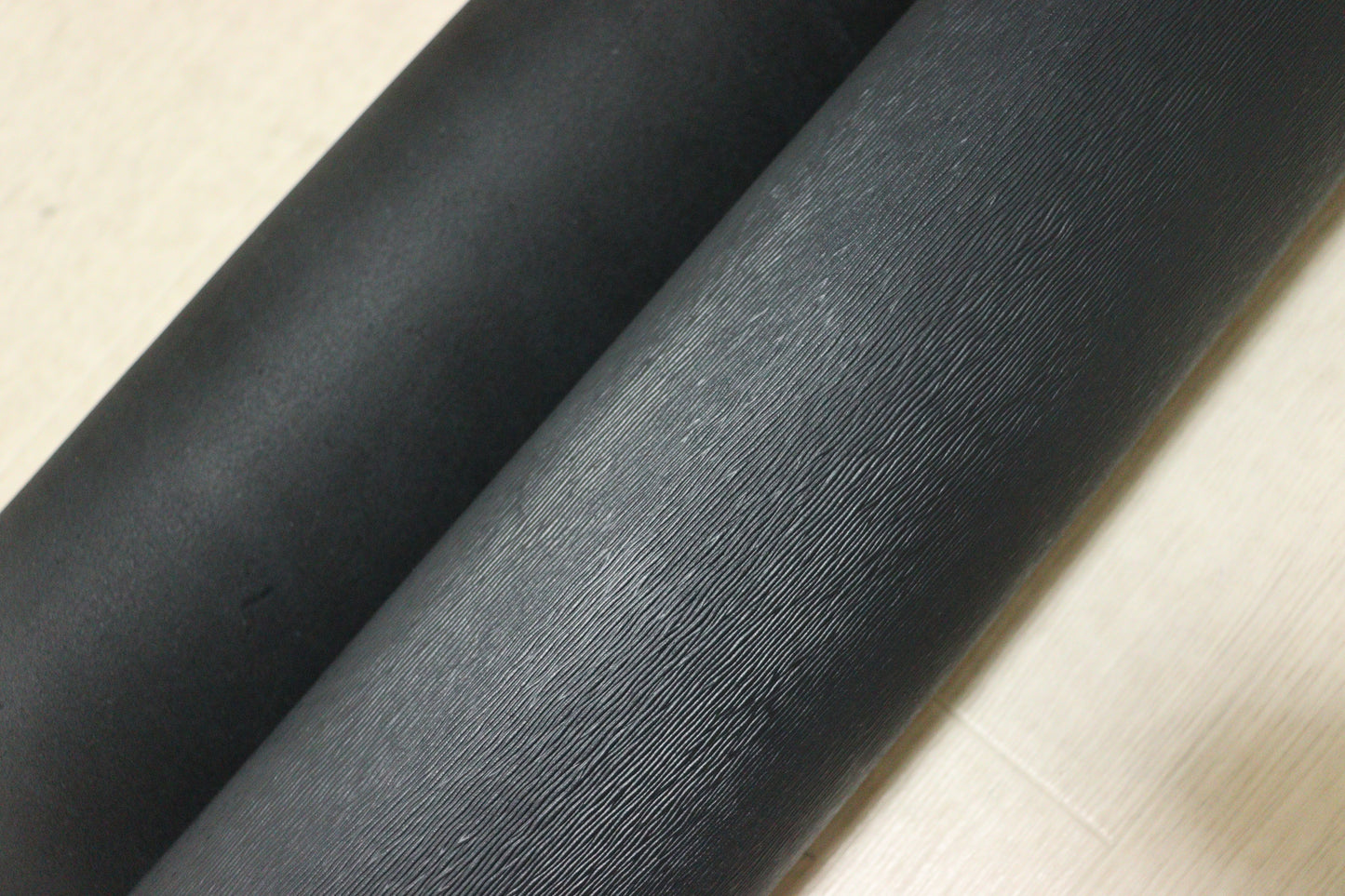 ds28円！新入荷！顔料仕上げ　ミズシボ型押し　ネイビー　230ds