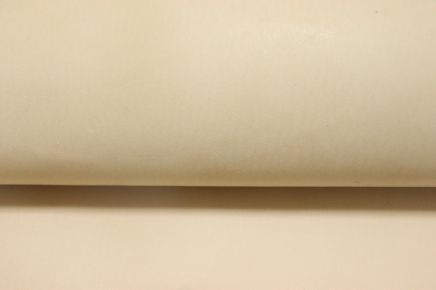 ds35円！クラフトの定番！ナチュラル　タンロー　ヌメ革　161ds