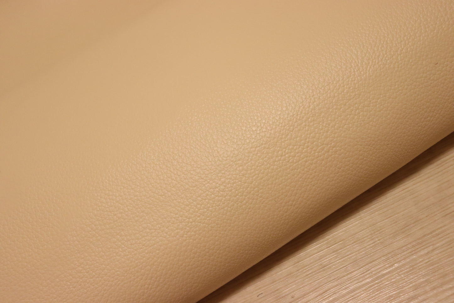 ds28円！新入荷！姫路レザー　ベージュ　シボ型押し　230ds