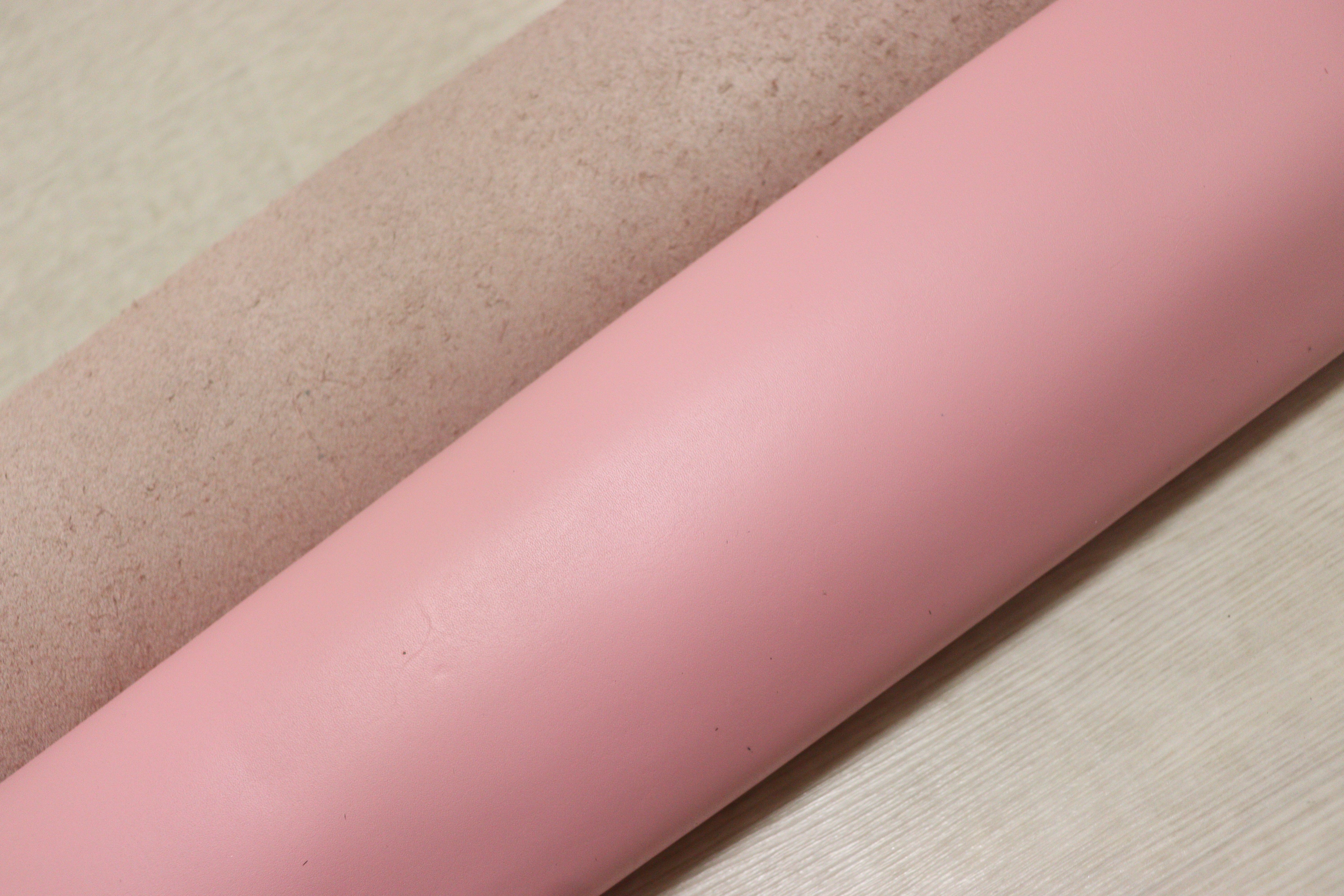 ds28円！新入荷！顔料仕上げ ピンク ハギレ 130ds – 【レザークラフト