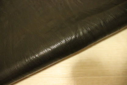 ds30円！新入荷！絞り加工　ブラック　ヌメ革　ヤギ　72ds