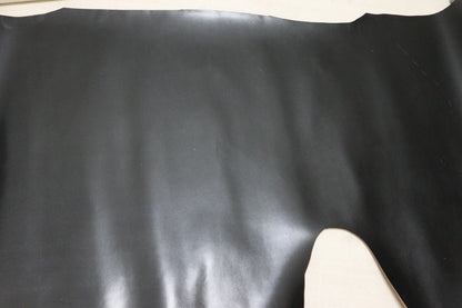 ds25円！新入荷！特殊加工　ヌメ革　ブラック　フィルム貼り　235ds