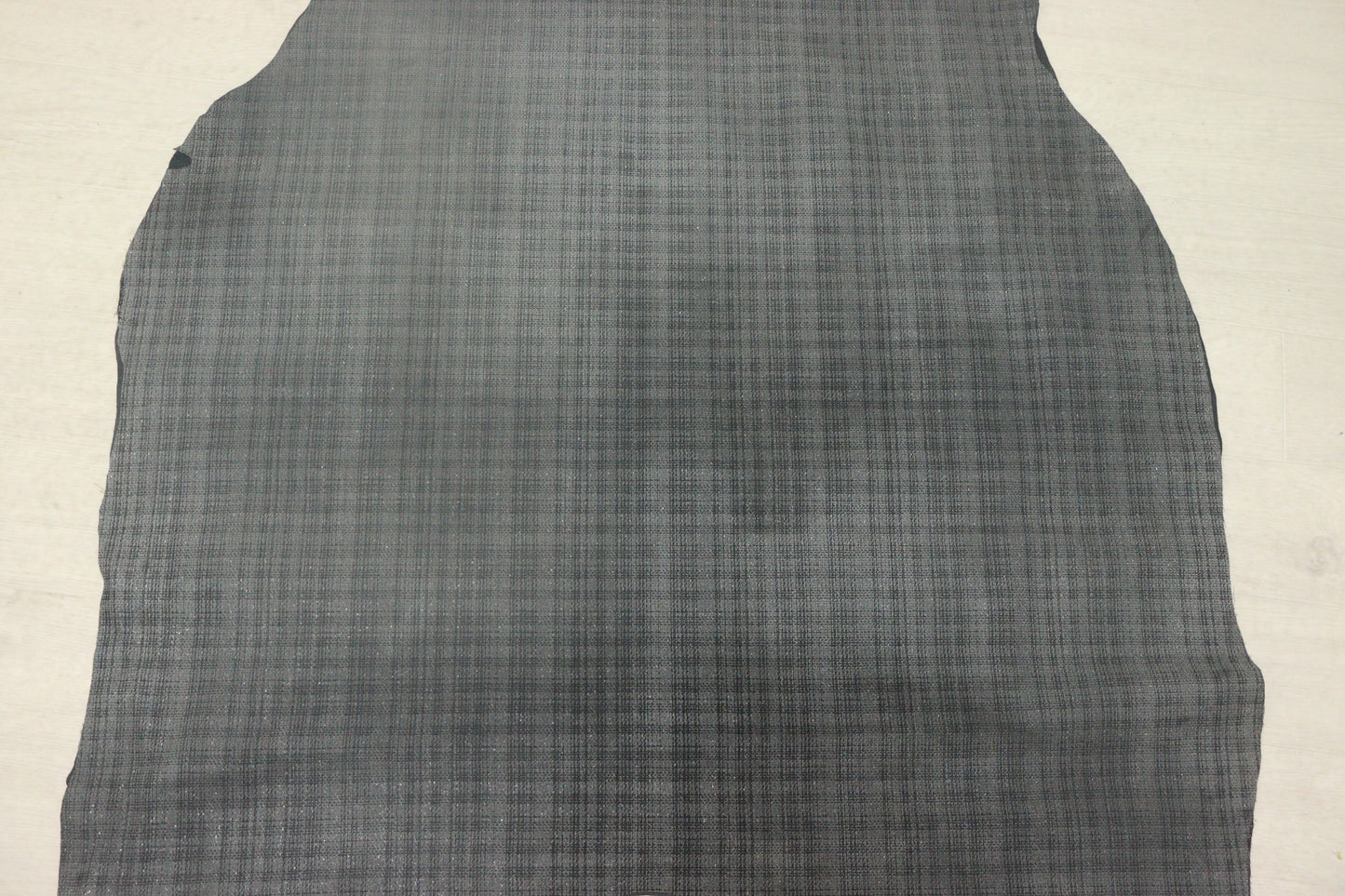 ds25円！新入荷！豚革　グレー　チェックプリント　108ds