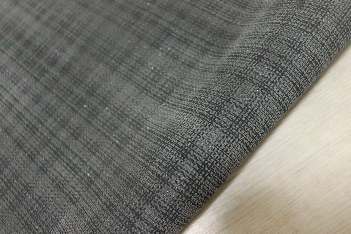 ds25円！新入荷！豚革　グレー　チェックプリント　108ds