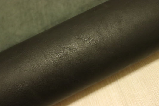 ds75円！イタリアンレザー　上質　オイルヌメ 　ショルダー　ブラック　152ds