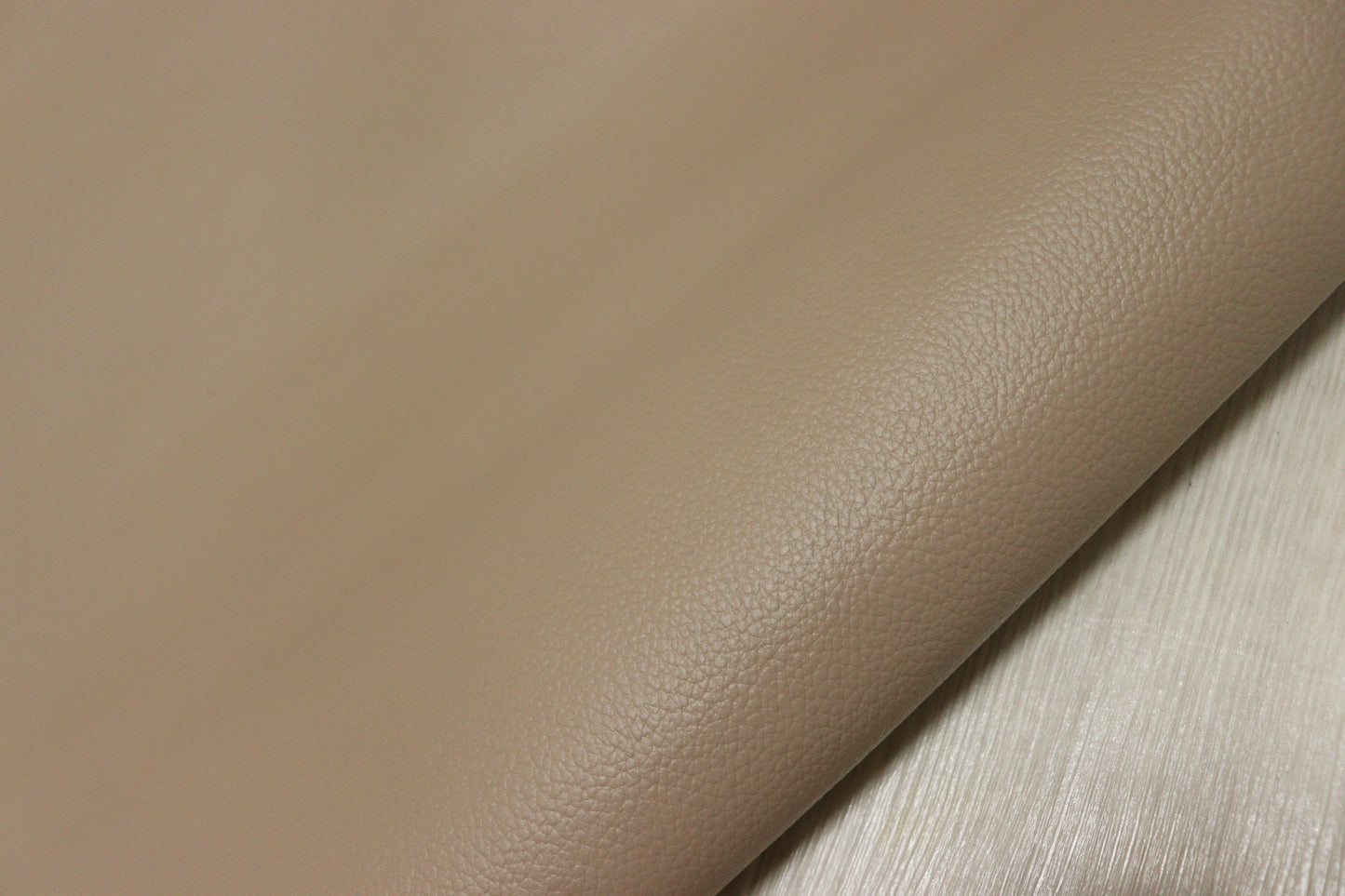 ds28円！新入荷！顔料仕上げ　モカブラウン　シボ型押し　240ds