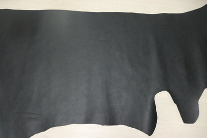 ds28円！新入荷！ブラック　シボ型押し　顔料仕上げ　180ds