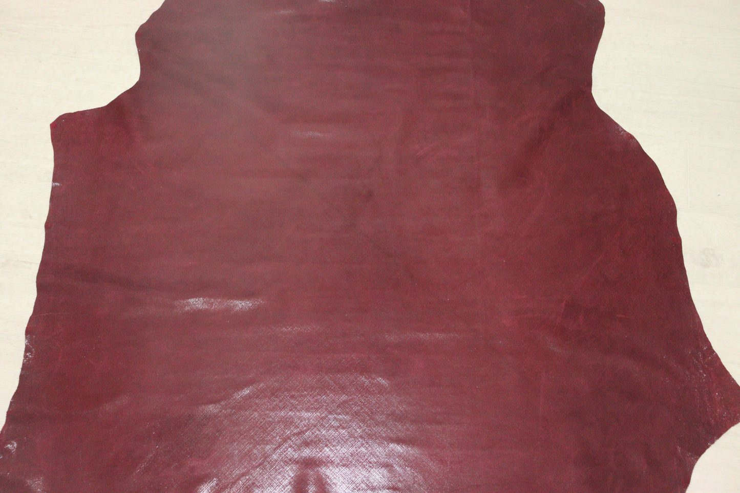 ds25円！新入荷！豚革　ワインレッド　チェックプリント　120ds