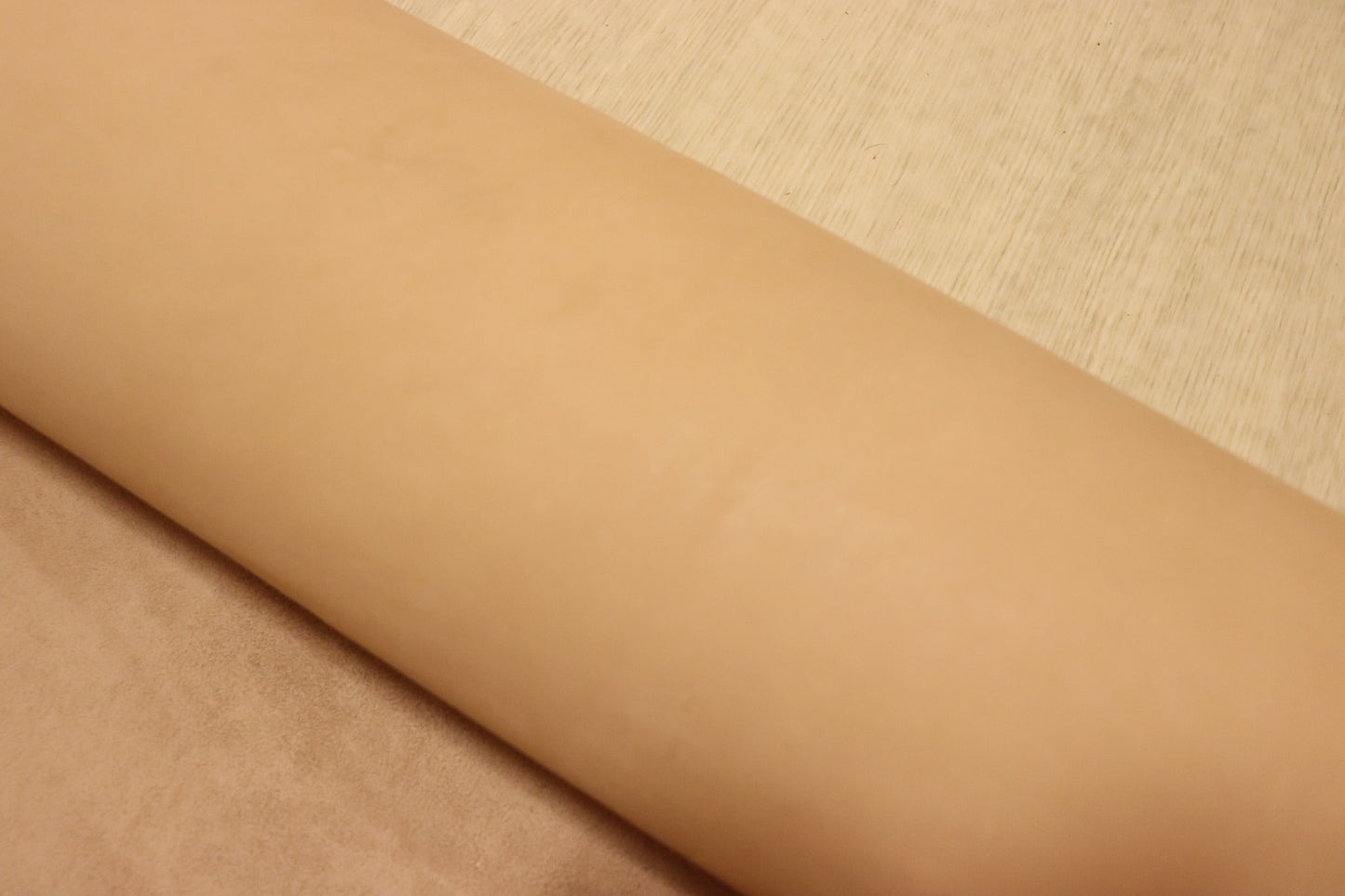 ds25円！クラフトの定番！ 訳あり　生成り 素上げ ヌメ革　 117ds