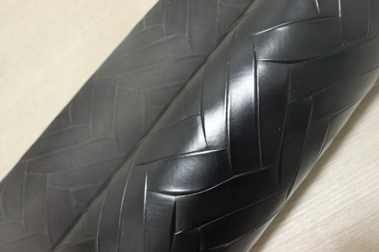 ds30円！新入荷！イタリアンレザー　トスカーナ　ガラス　エンボス加工　ブラック120ds