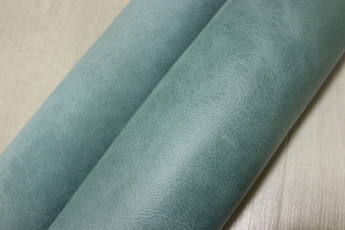 ds30円！新入荷！イタリアンレザー　オイルプルアップ　ウォーターブルー　230ds