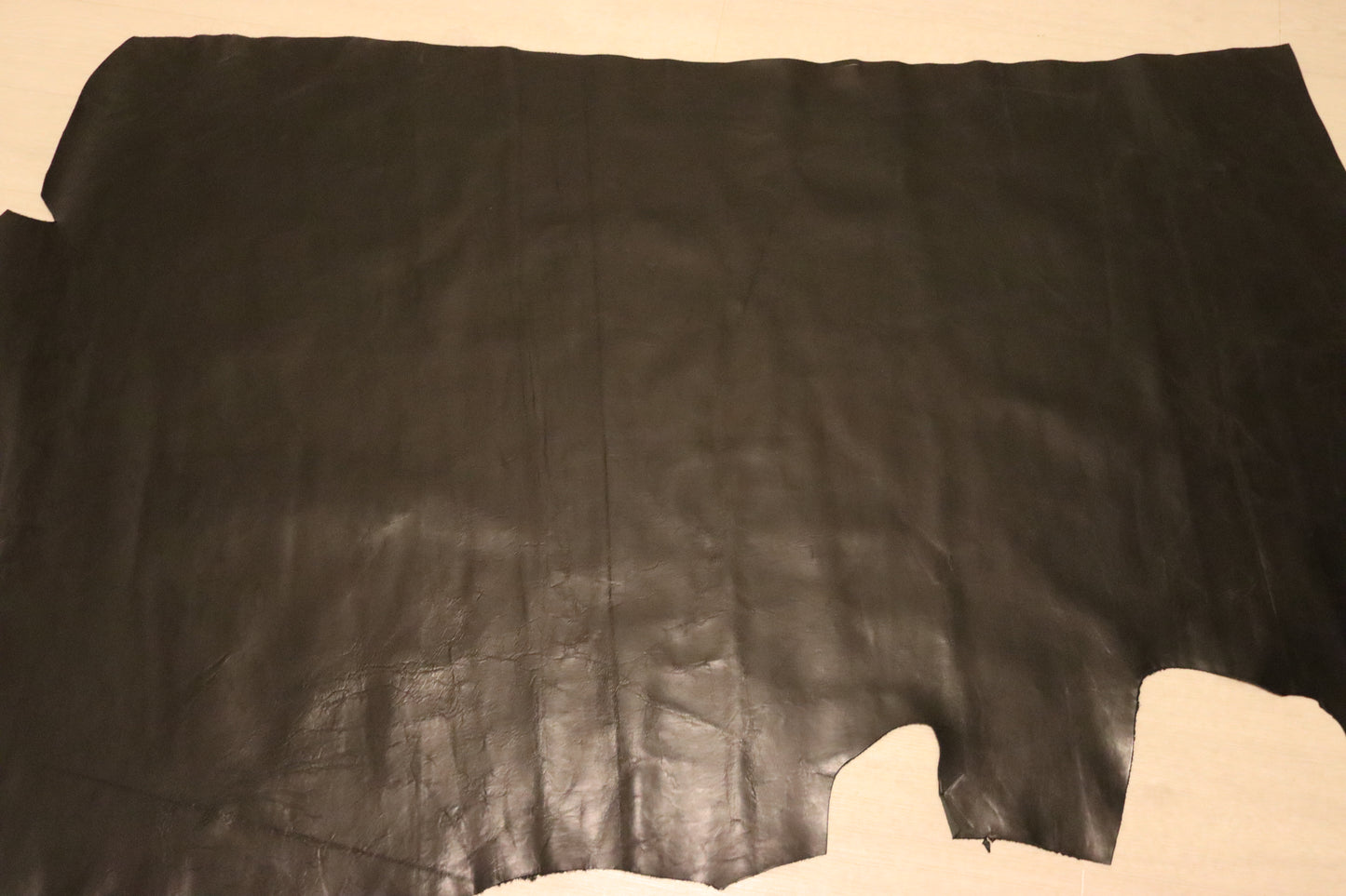 ds60円！新入荷！CONCERIA 800社　ブラック　ヌメ革　133ds