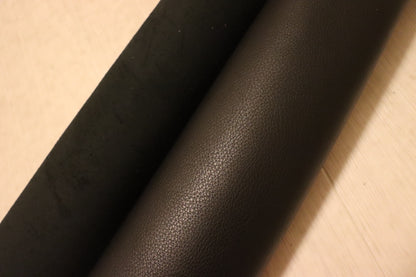 ds60円！イタリアンレザー　シュリンク加工　ブラック　ヌメ革　168ds