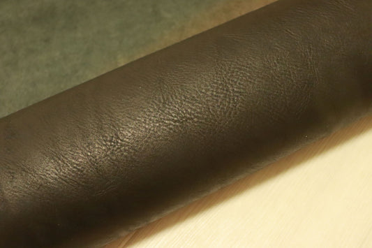 ds75円！新入荷！上質！イタリアンレザー　イレギュラーシュリンク　ブラック　オイルヌメ　123ds