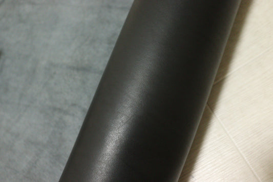 ds70円！イタリアンレザー　オイルヌメ　スムース加工　ブラック　ショルダー　120ds