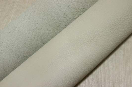 ds28円！新入荷！イタリアンレザー　もちもち　アイボリー　シュリンク加工　250ds