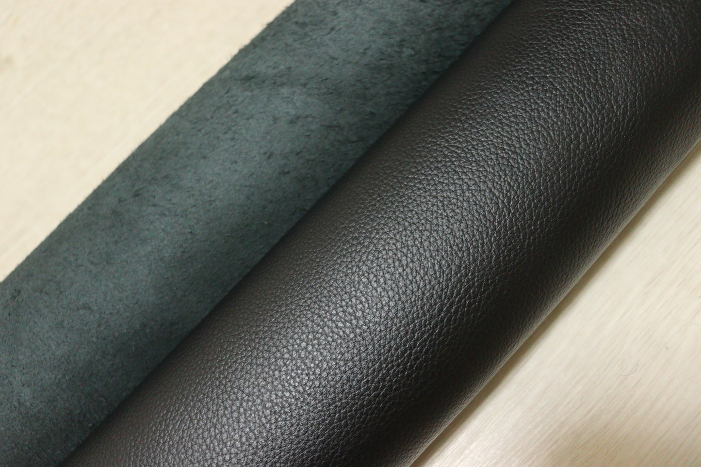 ds28円！新入荷！顔料仕上げ　ブラック　シボ型押し　200ds