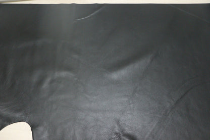 ds30円！新入荷！イタリアンレザー　もちもち　ブラック　シュリンク加工　230ds