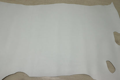 ds25円！新入荷！顔料仕上げ　オフホワイト　シボ型押し　180ds