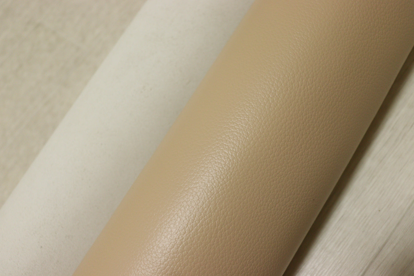 ds28円！新入荷！顔料仕上げ　ベージュ系　シボ型押し　240ds
