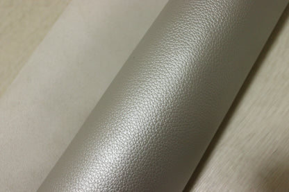 ds28円！新入荷！顔料仕上げ　シルバー系　シボ型押し　230ds