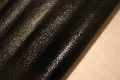 ds38円！新入荷！イタリアンレザー　ブラック　カゼイン仕上げ　コンビヌメ　158ds