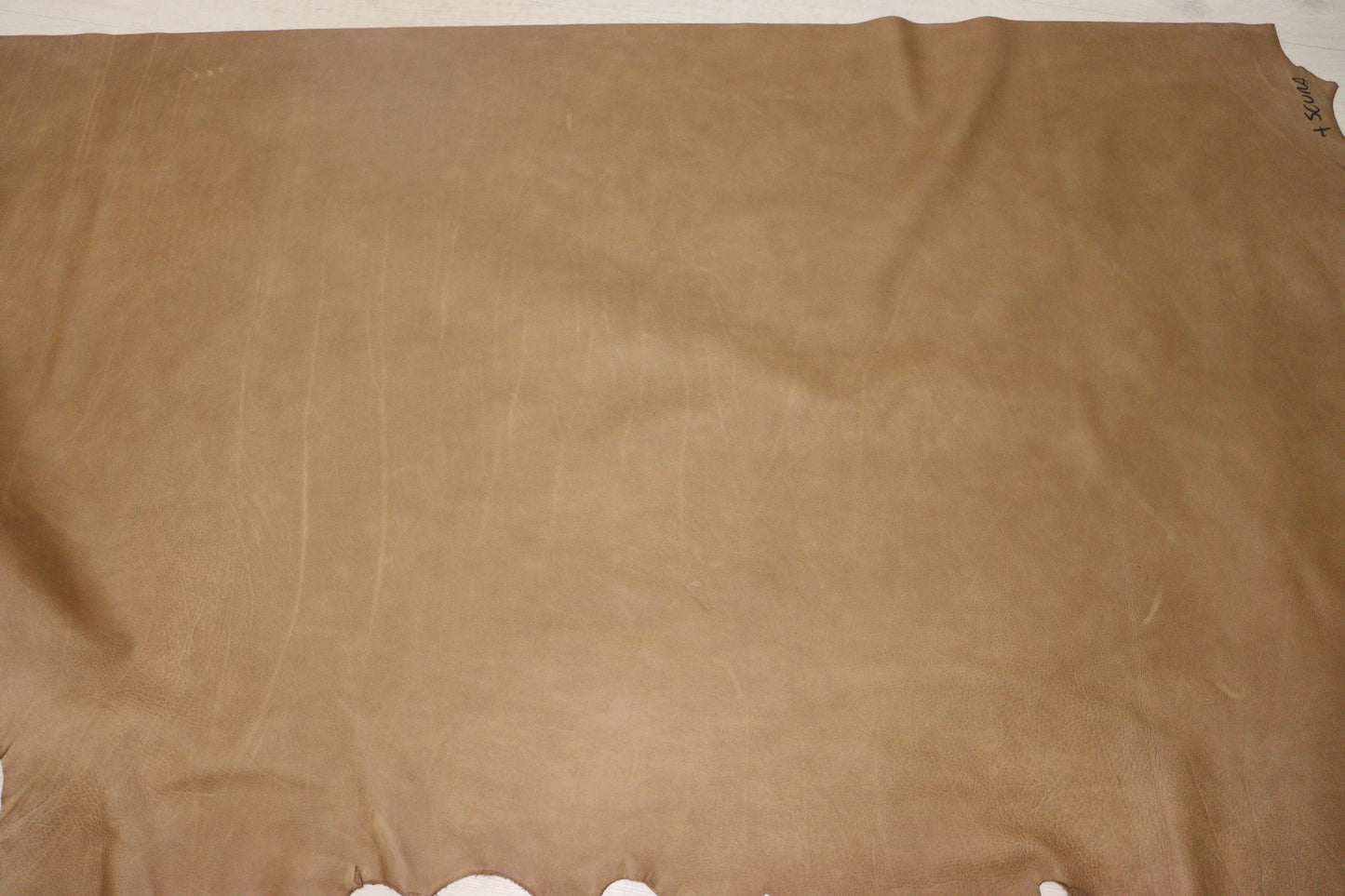 ds30円！新入荷！イタリアンレザー　もちもち　ナチュラルブラウン　シュリンク加工　289ds