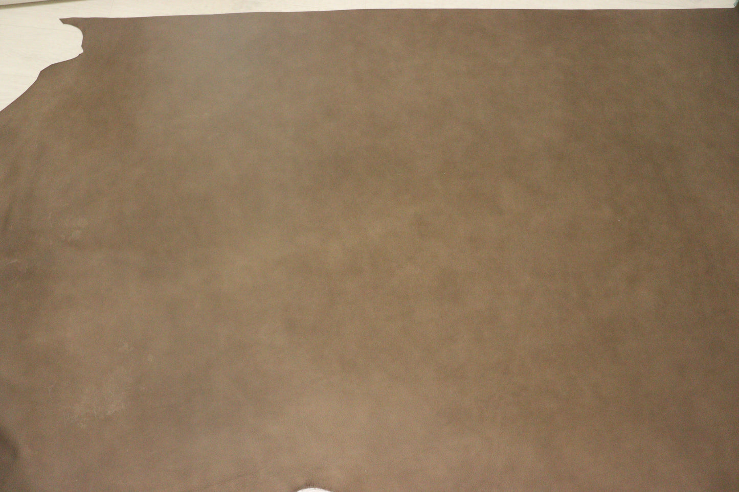 ds28円！新入荷！イタリアンレザー　もちもち　セピアブラウン　吟すり　スムース加工　325ds